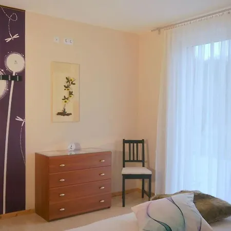Mayer-eg Apartment *